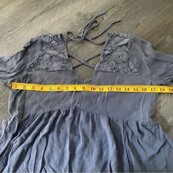 American Eagle Bell Sleeve Top Periwinkle Blue Lace Viscose Small - Picture 7 of 9